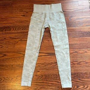 Gymshark Light Green/Sage Camo Seamless Legging, NO SIZE TAG
